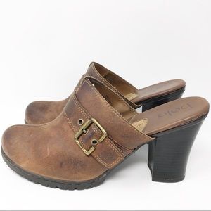 Bolo Brown Leather Clogs Size 9